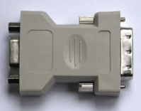 Un adaptateur VGA/DVI