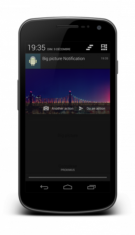 Exécution de la notification affichant une grande image et deux boutons